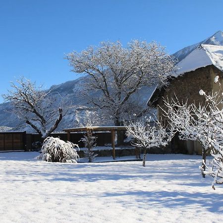 Chambres d'hôtes Les Peschiers Chateauroux-les-Alpes Exterior foto